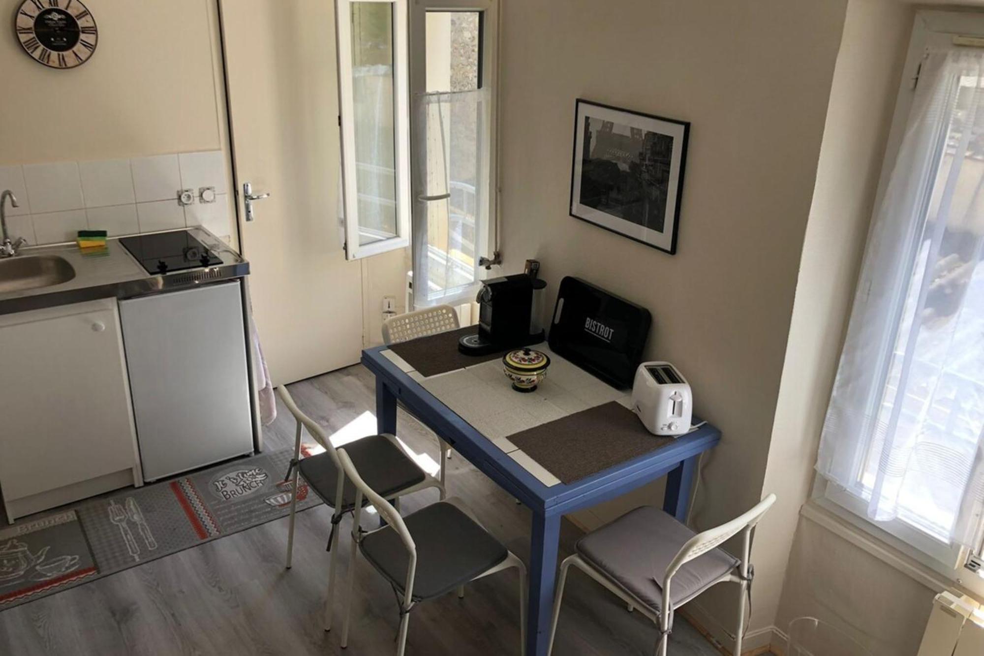Charmant Duplex - Chez Delpha Фонтенбло Екстер'єр фото